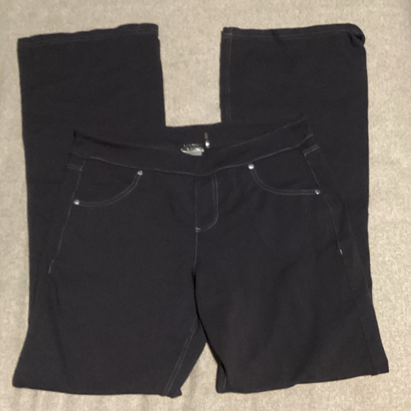 Athleta Black Leggings - Picture 1 of 3